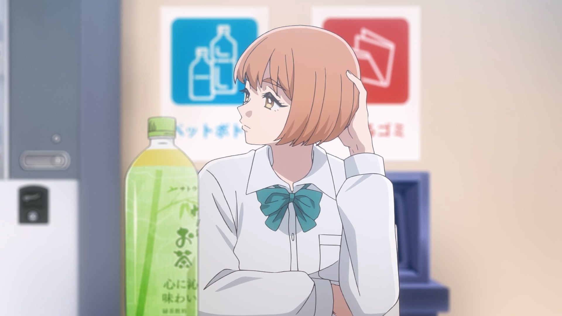 雾尾(染谷波 饰),虽然只是模仿姿势,台词没几个字,却让蓝美感动不已。 image