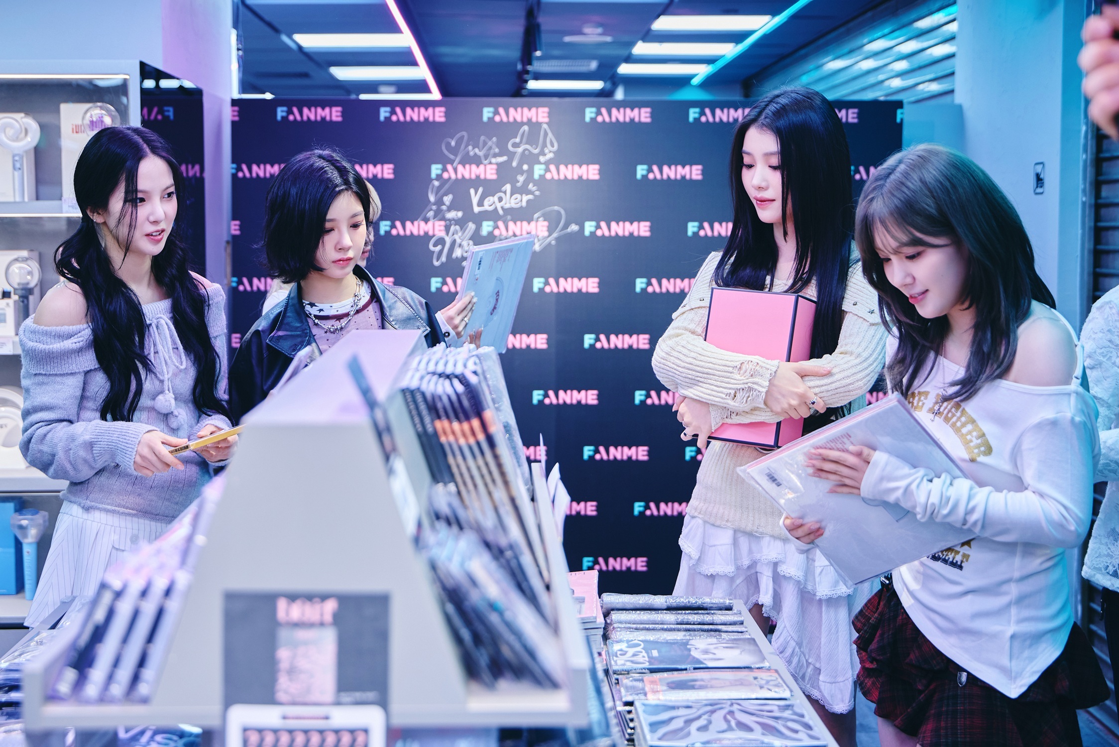 Kep1er 亲临 FANME 旗舰据点 image