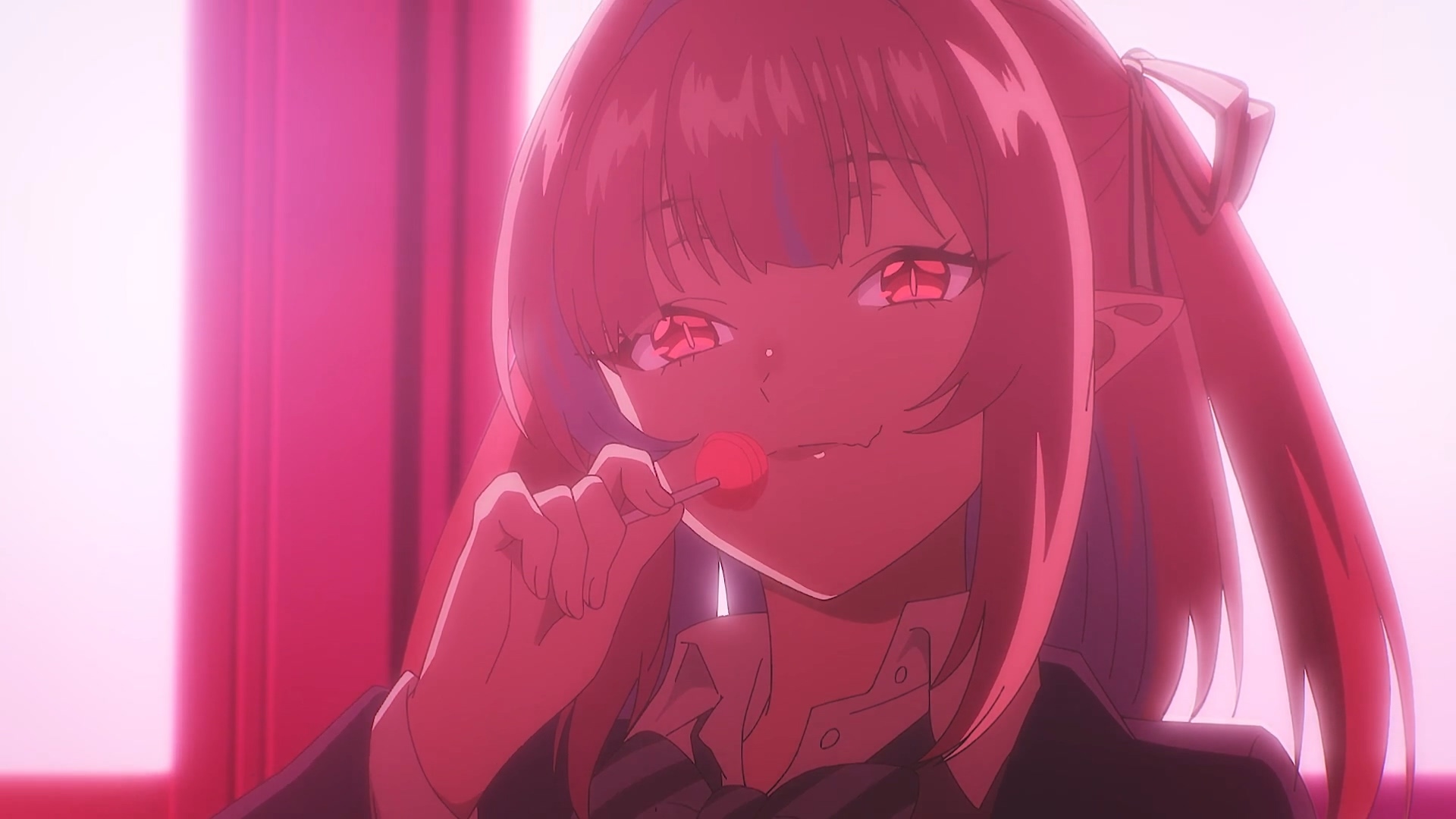 她化身为一名辣妹,盯上了精气和灵魂都是上乘的学弟供牺羊司,并将他叫了出来准备将他吃干抹尽 image