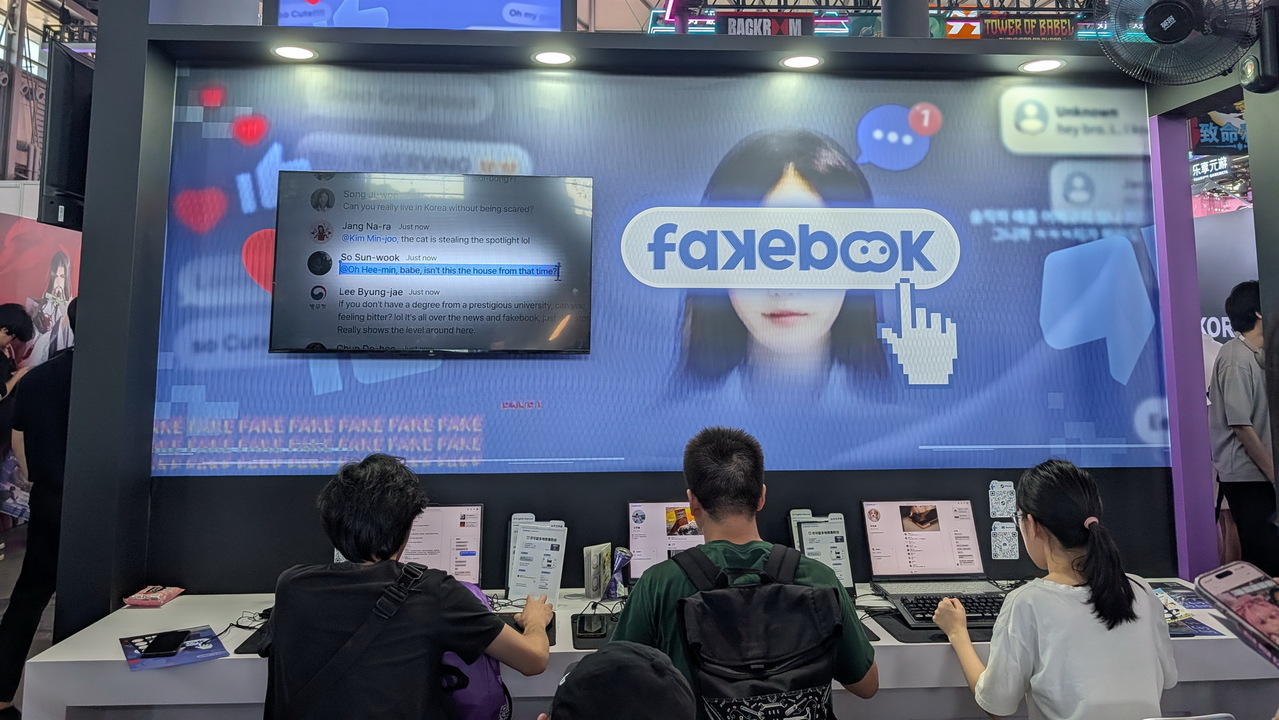[游戏][资讯][PC]【CJ 26】《Fakebook》展出中文版遊戲畫面 免費 DLC 與繁體中文更新上線