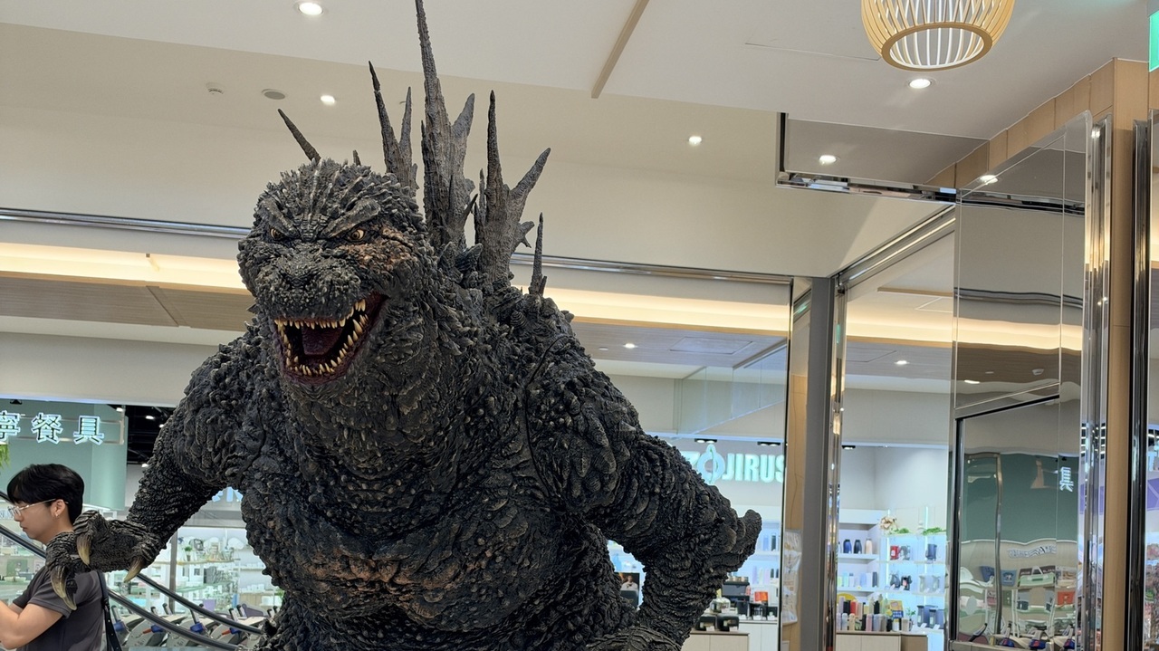 [动漫][资讯]TOHO Special POP-UP STORE 南港開幕 帶來《哥吉拉》《藥師少女》等作周邊
